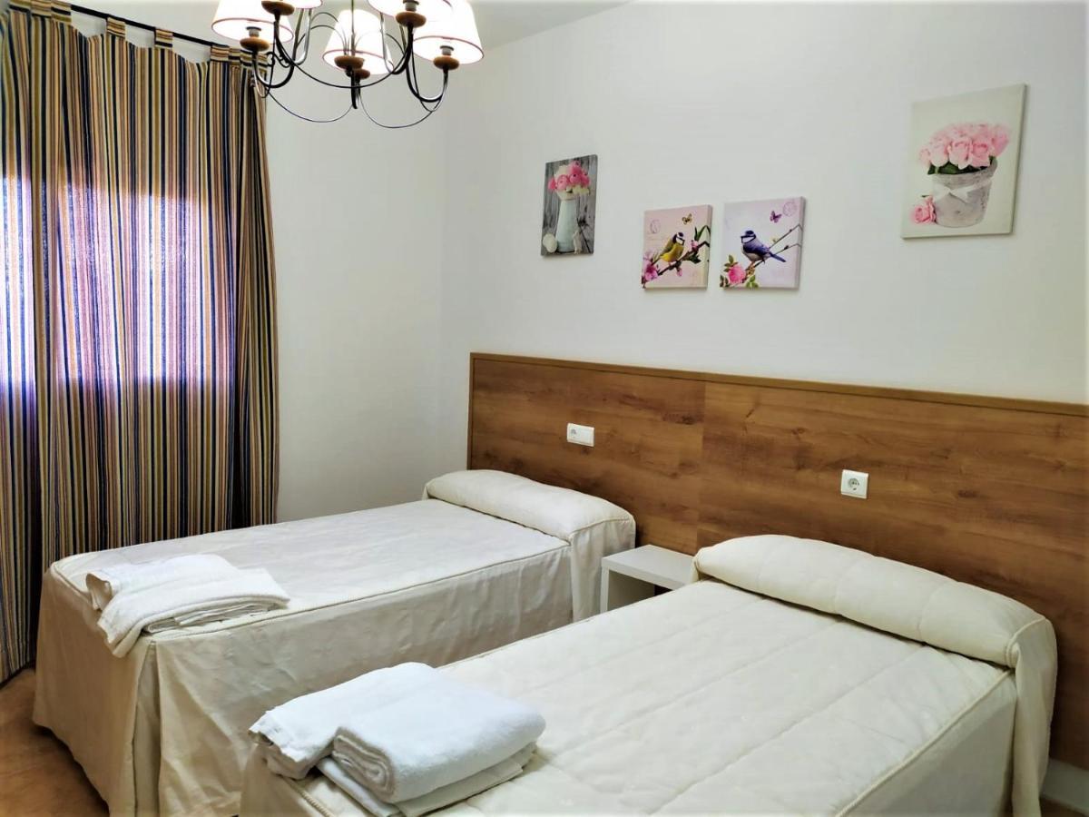 Apartamento Villa Soterrana Трухильо Екстериор снимка
